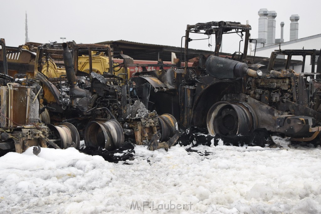 Grossbrand Kerpen Sindorf Daimlerstr P012.JPG - Miklos Laubert